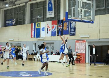 Alkar velikim preokretom do pobjede nad Zabokom, Sinj slavi Pavla Marčinkovića