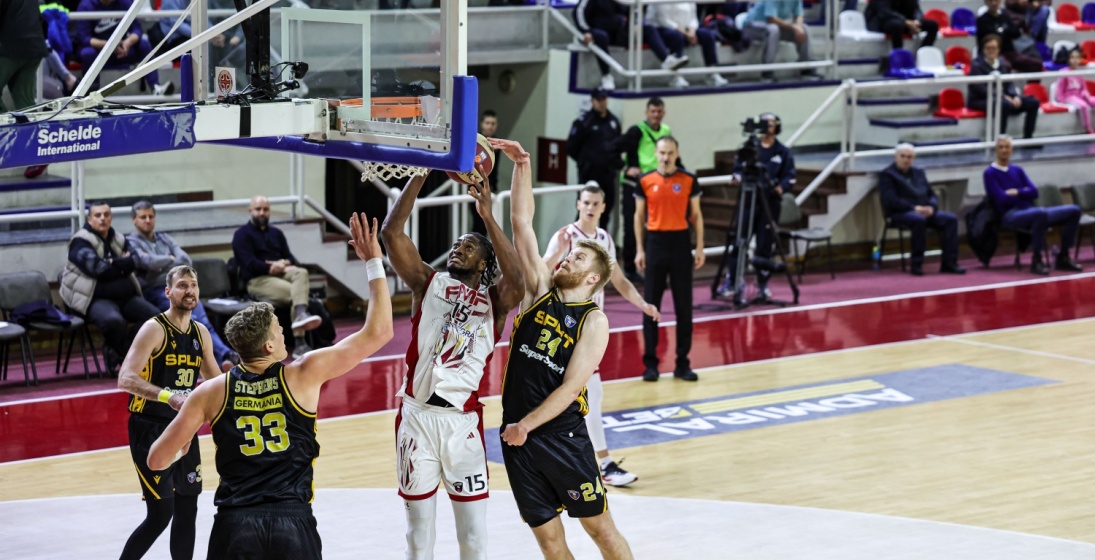 Split se u Beogradu raspao u zadnjoj četvrtini