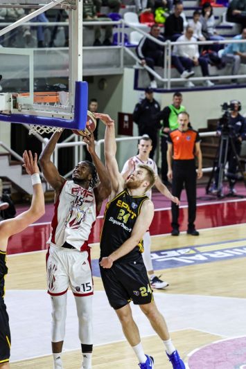 Split se u Beogradu raspao u zadnjoj četvrtini