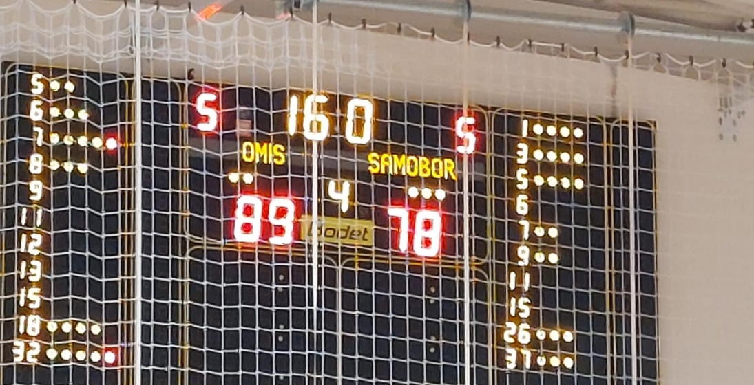 Omišani za povijest, preko najvećeg iznenađenja Premijer lige stigli do F8 Kupa Krešimir Ćosić