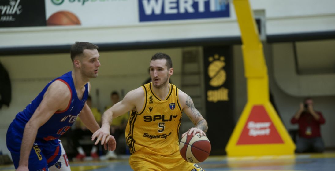 Jordano izrešetao Samobor s 11 trica, Splićani zabili 122 poena