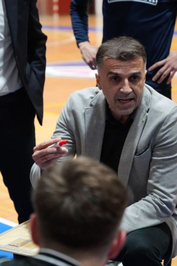 Sesar, Gnjidić i Vuković srušili bivši klub, Dubrava bolja od Cibone