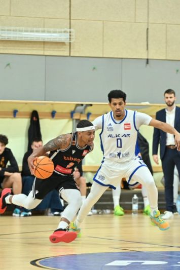 Dan nakon pobjede nad Šibenkom Alkar se razišao s Amerikancem