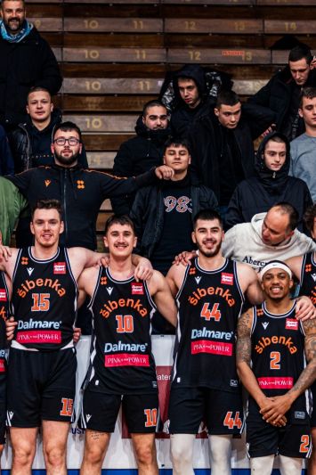 Viroza poharala Šibenčane, a oni s osam igrača odigrali utakmicu sezone pa poslali poruku navijačima