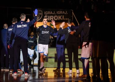 Nakon Vukovića Sesar doveo još jedno zvučno pojačanje, ovo je sada vrlo ozbiljna momčad