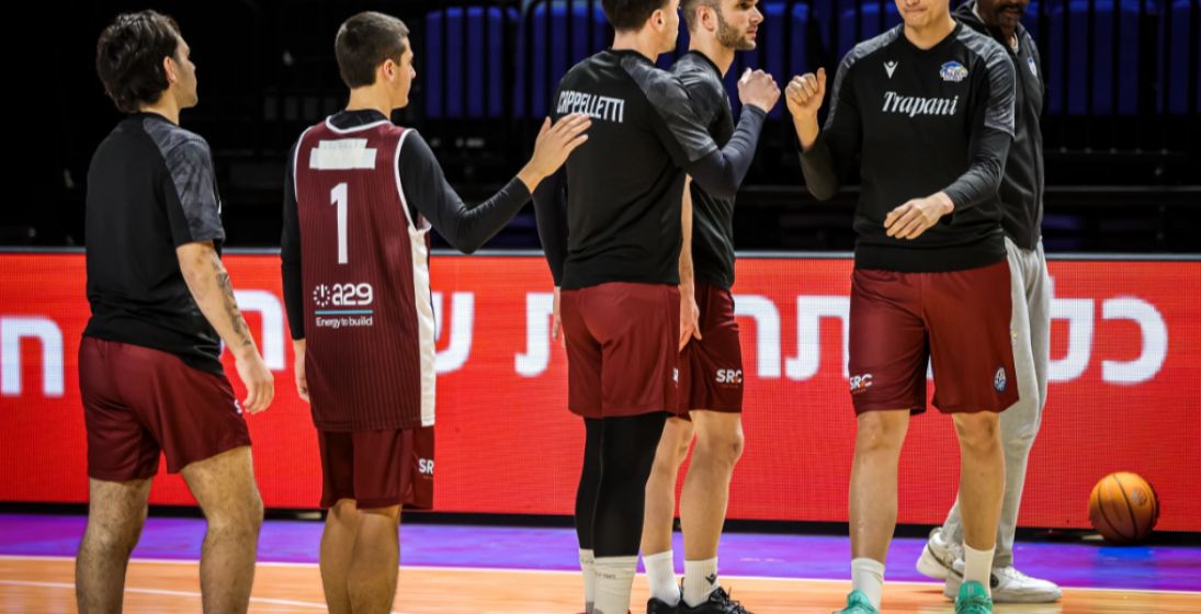 VIDEO: Skandal na utakmici Lige prvaka, utakmica prekinuta, bivši Reepešin klub ostao na samo jednom igraču