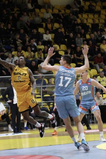 Oslabljena Cedevita Junior namučila Splićane, bljesnuo mladi Noa Škrobot