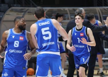 Babić otkrio zašto je koristio Krajnovića samo šest minuta, Mirčeta poslao poruku zadarskim navijačima