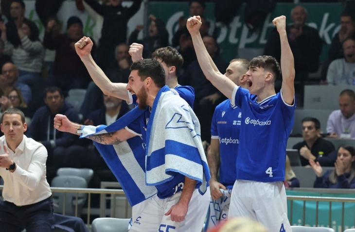 Navijači su nosili Zadar, ali Crvena zvezda je bila jaka. Ozlijedio se Tišma