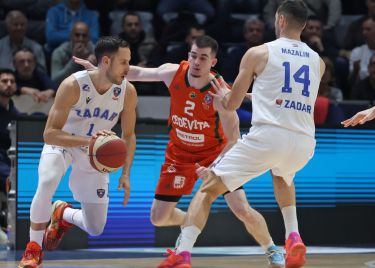 VIDEO: Zadar nakon produžetka poražen od Cedevite Olimpije i odmah krenuo na put