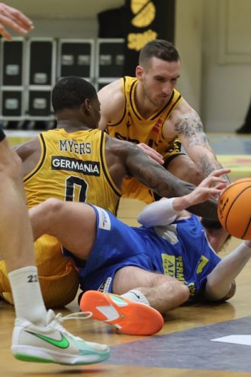 Split lako sa Zabokom, Repeša pobjedu posvetio obitelji, Tomas sretan zbog stvari koja je više od pobjede