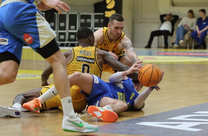 Split lako sa Zabokom, Repeša pobjedu posvetio obitelji, Tomas sretan zbog stvari koja je više od pobjede