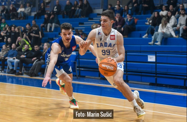 FOTO: Zadar dan nakon tijesnog poraza u ABA ligi s lakoćom slavio kod Dinama, čudesna utakmica Mihailovića