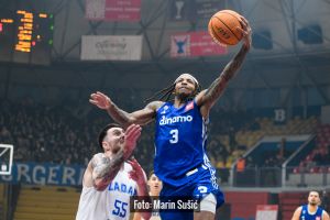 FOTO: Zadar dan nakon tijesnog poraza u ABA ligi s lakoćom slavio kod Dinama, čudesna utakmica Mihailovića