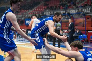 FOTO: Zadar dan nakon tijesnog poraza u ABA ligi s lakoćom slavio kod Dinama, čudesna utakmica Mihailovića