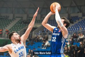 FOTO: Zadar dan nakon tijesnog poraza u ABA ligi s lakoćom slavio kod Dinama, čudesna utakmica Mihailovića