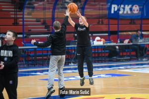FOTO: Zadar dan nakon tijesnog poraza u ABA ligi s lakoćom slavio kod Dinama, čudesna utakmica Mihailovića
