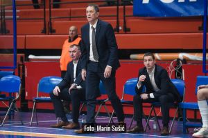 FOTO: Zadar dan nakon tijesnog poraza u ABA ligi s lakoćom slavio kod Dinama, čudesna utakmica Mihailovića