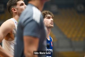 FOTO: Zadar dan nakon tijesnog poraza u ABA ligi s lakoćom slavio kod Dinama, čudesna utakmica Mihailovića