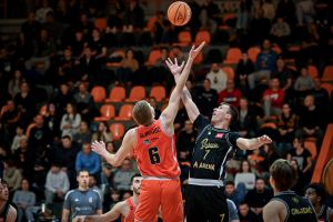 FOTO: Teški dani šibenske košarke, Dubrava se probila na šesto mjesto