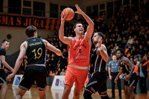 FOTO: Teški dani šibenske košarke, Dubrava se probila na šesto mjesto