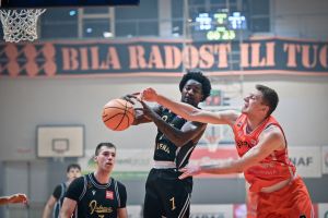 FOTO: Teški dani šibenske košarke, Dubrava se probila na šesto mjesto