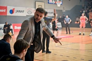 FOTO: Teški dani šibenske košarke, Dubrava se probila na šesto mjesto