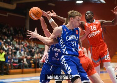 Uvjerljiva Cibona ostavila Cedevitu Junior u neugodnoj zoni, završilo je +33
