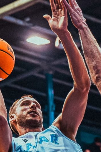 Pogledajte koš sezone koji je zapalio Jazine! Kuda je prošla ova lopta Vlade Mihailovića???