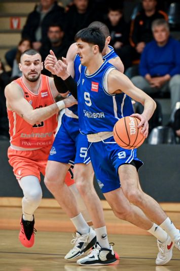 FOTO: Tužna slika Šibenke na Baldekinu, Samobor s pola snage stigao do pobjede