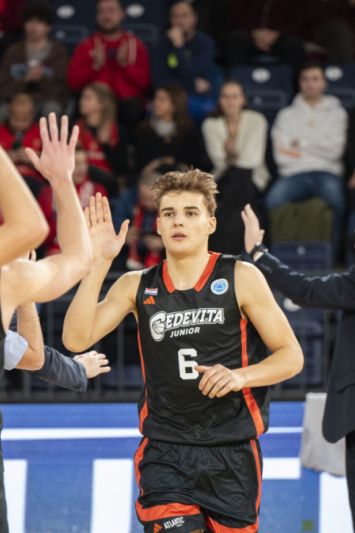 Toma Dragičević izabrao najbolje mlade igrače 19. kola: Šarina dominacija za totalnu gužvu na vrhu