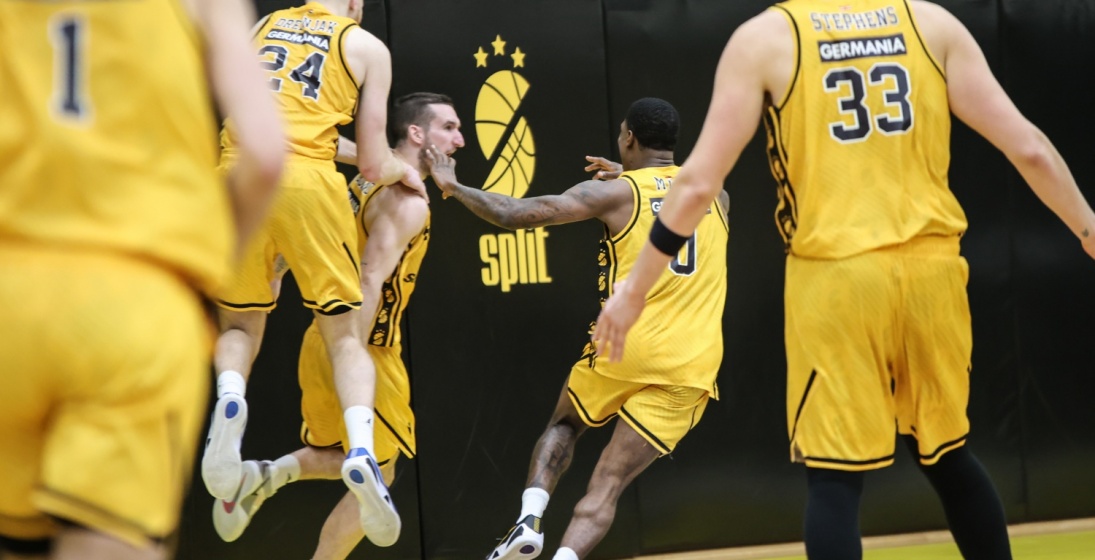 Pogledajte dvije trice u zadnje dvije sekunde i urnebesno slavlje Splićana nakon pobjede protiv Dubrave, presudio je Jordano