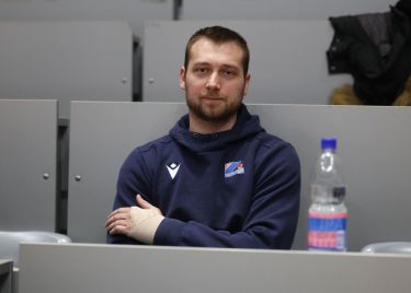 Jusup o Bičiću i Kapusti, Buljević u igranju protiv brata