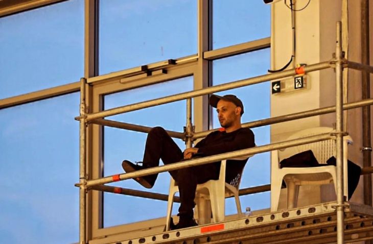 Sinjskom "čovjeku sa skele" probleme radili imenjaci