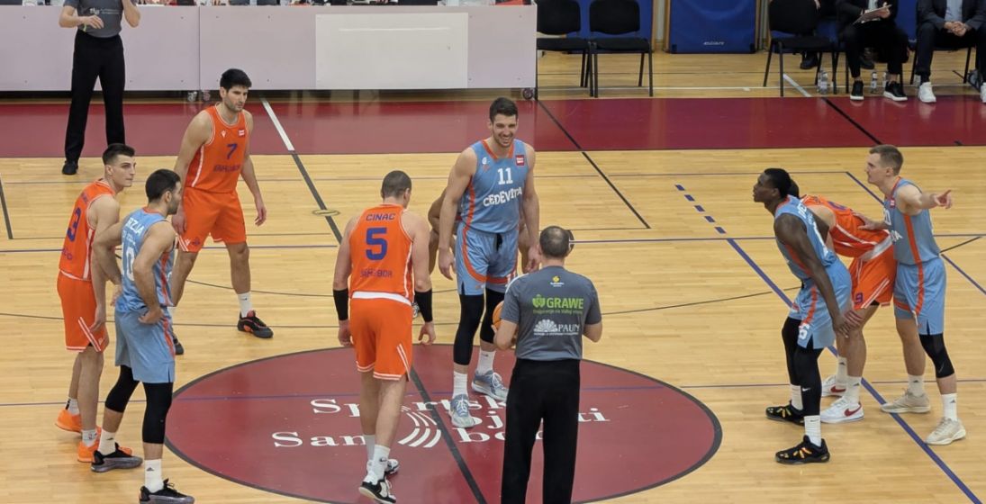 Samoboru pobjeda, Cedeviti Junior problemi