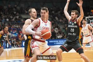 FOTO: Velika fotogalerija iz Draženovog doma