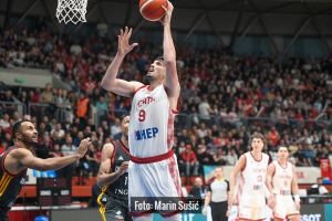 FOTO: Velika fotogalerija iz Draženovog doma