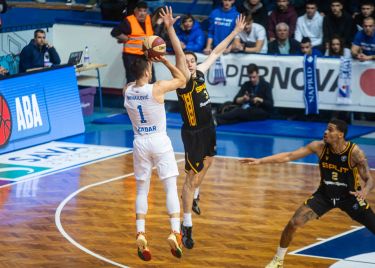 Zadar se u Jazinama revanširao Splitu, Žuti u prvom poluvremenu primili 66 poena