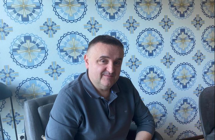 Iz sudačke opreme u odijelo: Tomislav Vovk ima novu ulogu u svijetu košarke