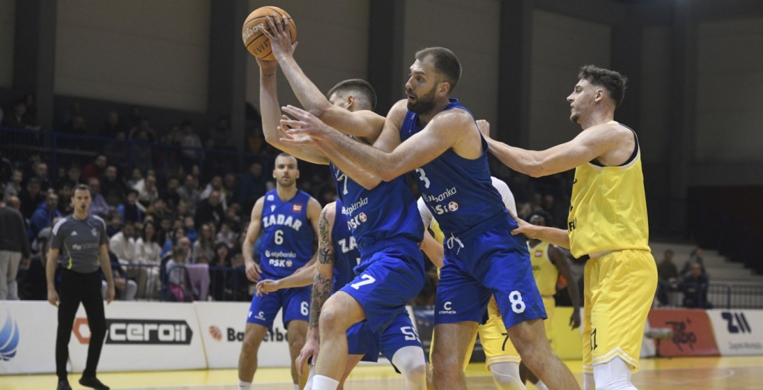 Dubrava srušila kombinirani sastav Zadra, čudesni Čolak pogodio 7 trica iz 8 pokušaja