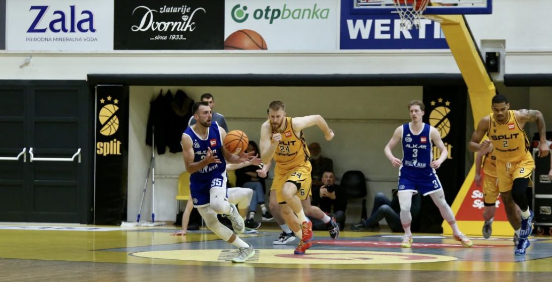 Novi trener Splićana nema radnu dozvolu, do pobjede nad Alkarom doveo ih Ante Marović