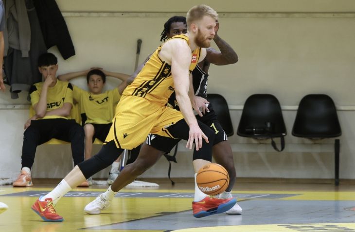 Split se na Gripama opet provukao protiv Dubrave, junaku je ime Dario Drežnjak