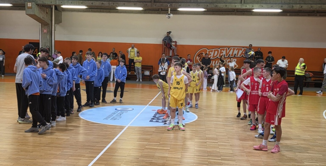 Neka ovaj video obiđe svijet, ovo je više od košarke: splitska i beogradska djeca u zajedničkom slavlju