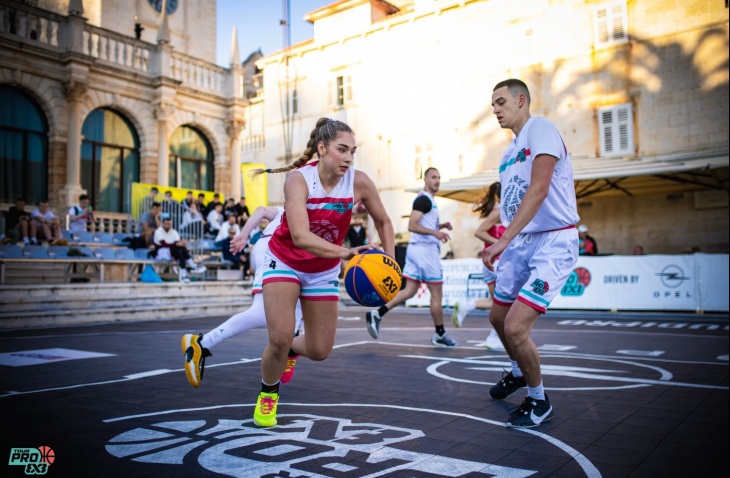 Lea Vukić  -  ženski Luka Božić: Od zlatne vaterpolistice do košarkaške reprezentativke i zvijezde 3x3 košarke