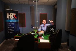 Šare i Torbarina pritišću Mirčetu