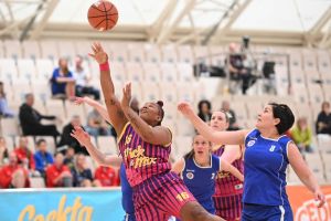 Oko 600 sudionika na Svjetskom kupu košarkaških veterana u Omišu, ali to nije sve