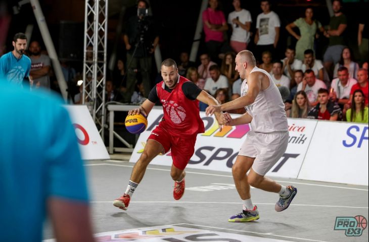 Najbolji crnogorski basketaš o 3x3 košarci i PRO Touru: "Šibenik je poseban, te slike su obišle svijet, a Dražen je nedostižna granica"