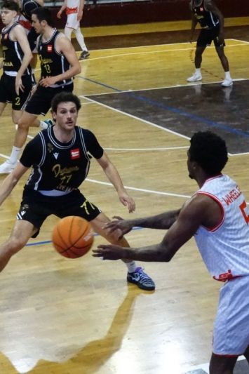 Dubrovnik srušio Dubravu te zakomplicirao borbu za 4. mjesto