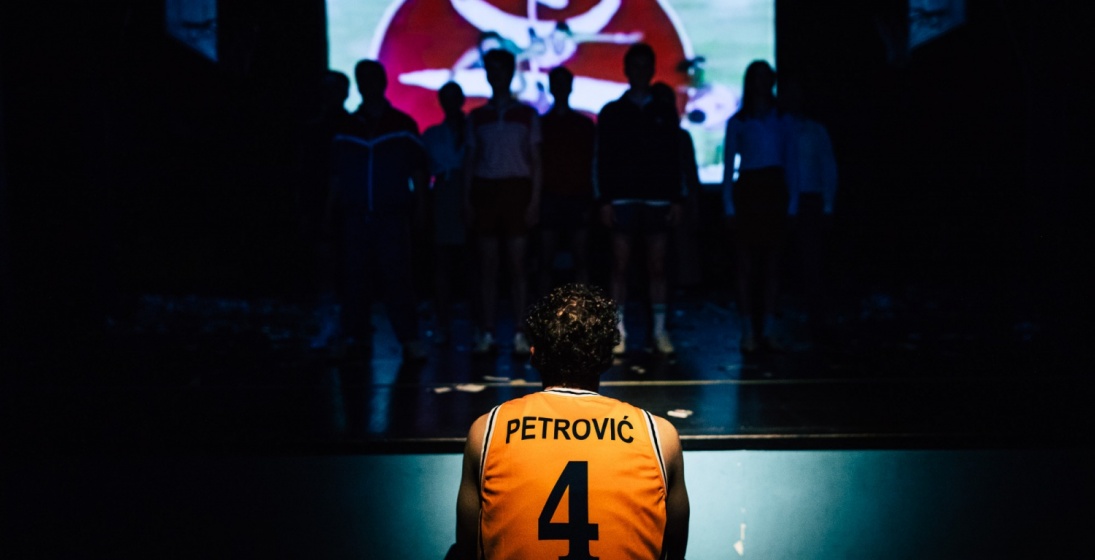 Inspirativna predstava o Draženu Petroviću ovog vikenda u Kazalištu Trešnja