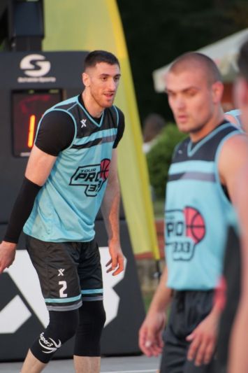 Zvijezda 3x3 i klasične košarke oduševljena Hrvatskom i hrvatskim izbornikom na klupi BiH